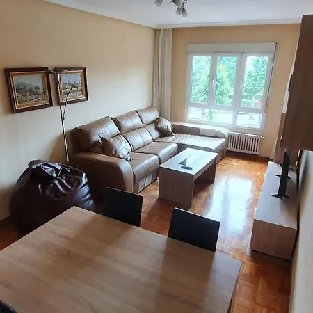 Daire Piso Completo 3 Y 2 Banos Palacio Congresos Oviedo