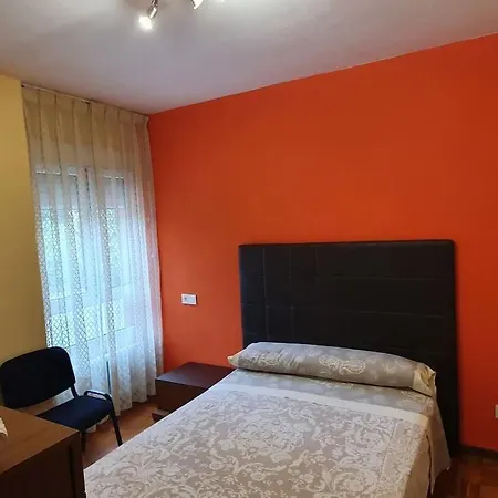 Piso Completo 3 Y 2 Banos Palacio Congresos Daire *